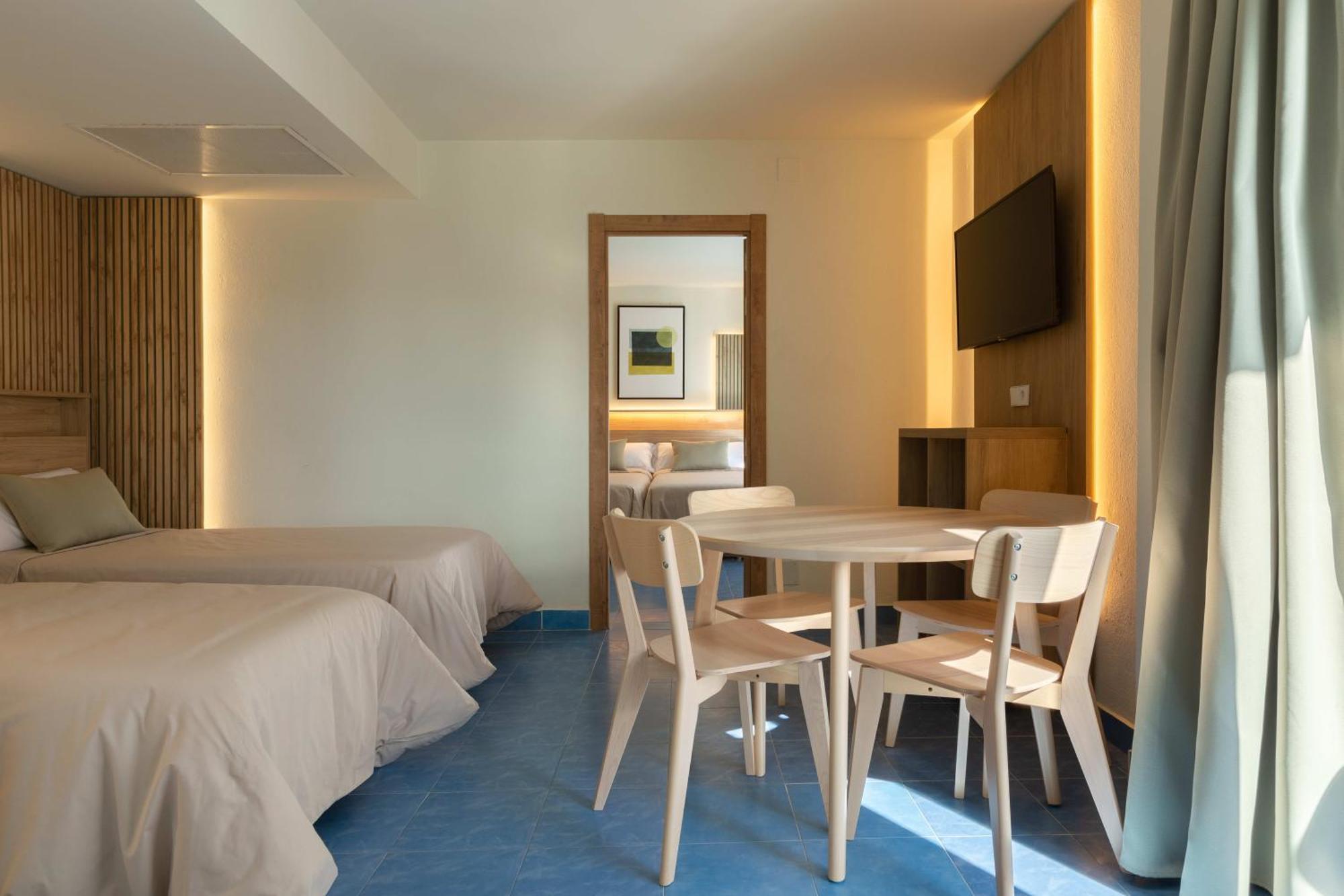 The Blue Apartments - Adults Only San Antonio  Kültér fotó